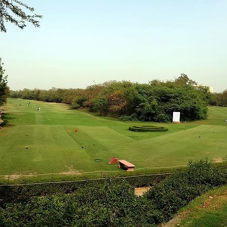 Trendy Bed & Breakfast New Delhi Buitenkant foto